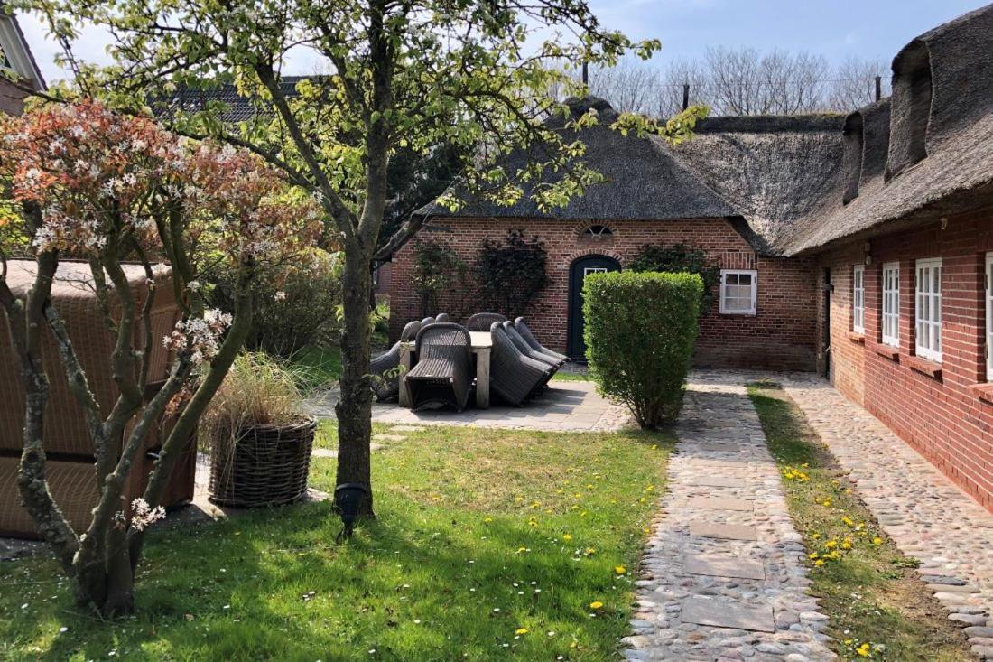 Apartment Friesenhof Suedern Bosse